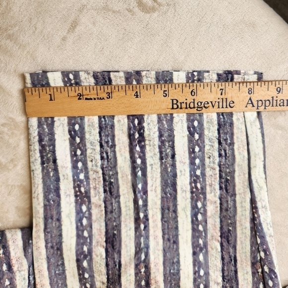 Fashion Says Me Too Striped Pants Size Large - Picture 7 of 12